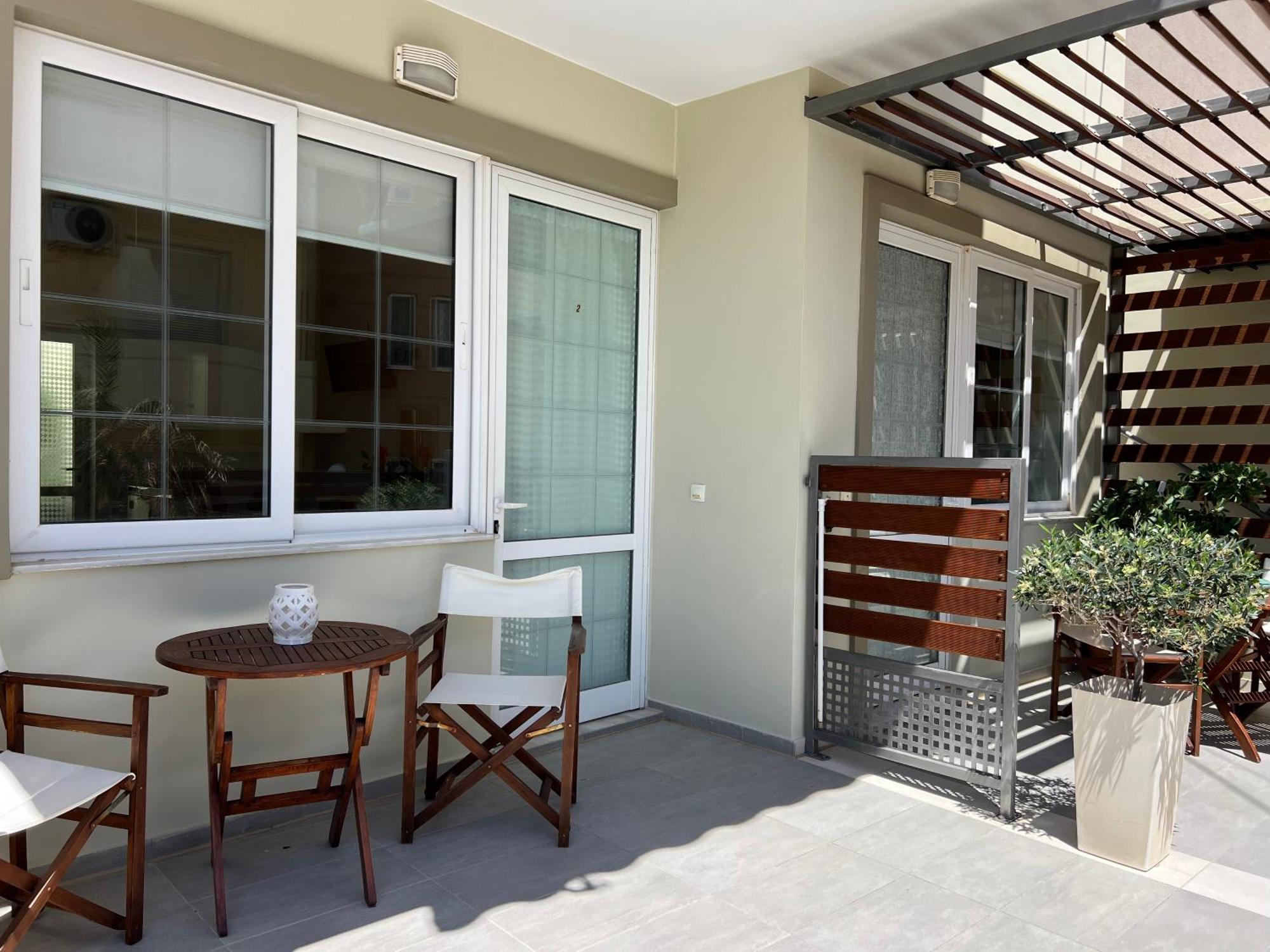 Artemis Rooms Two Steps By The Sea ปลาเตเนียส ภายนอก รูปภาพ
